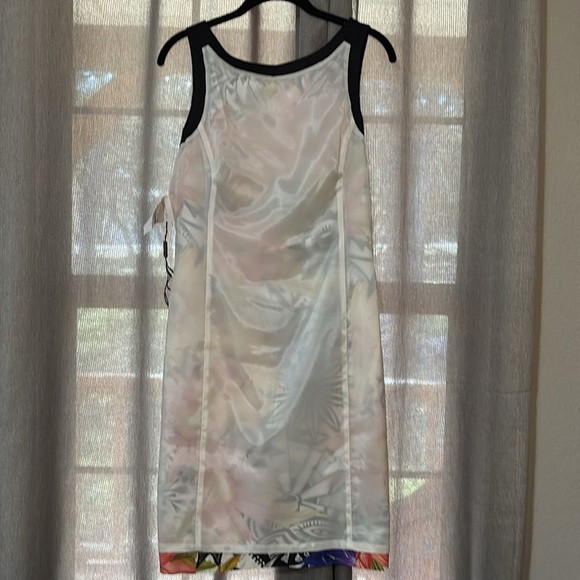 Marc Cain floral sheath dress BNWOT - Picture 7 of 15